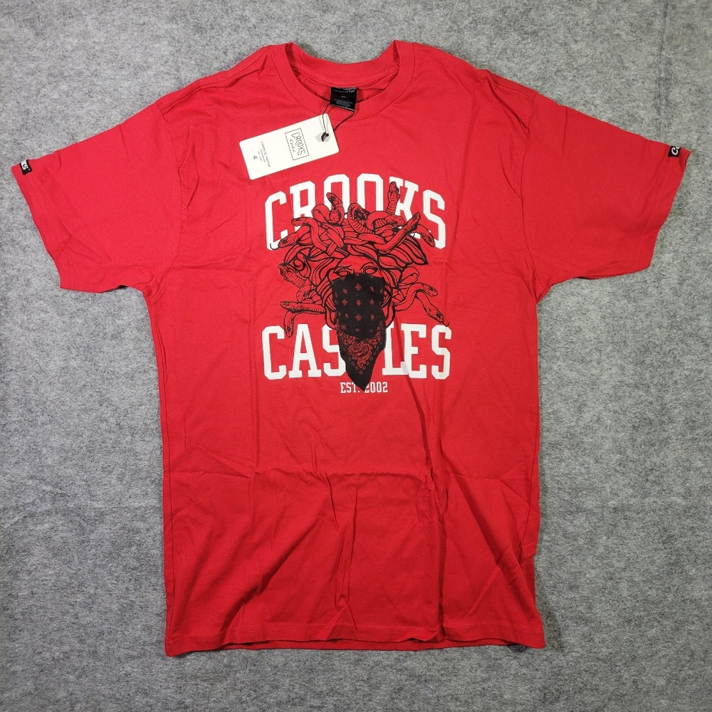 NWT Crooks and Castles Men's Medusa Head Red Short Sleeve T-Shirt Size Medium